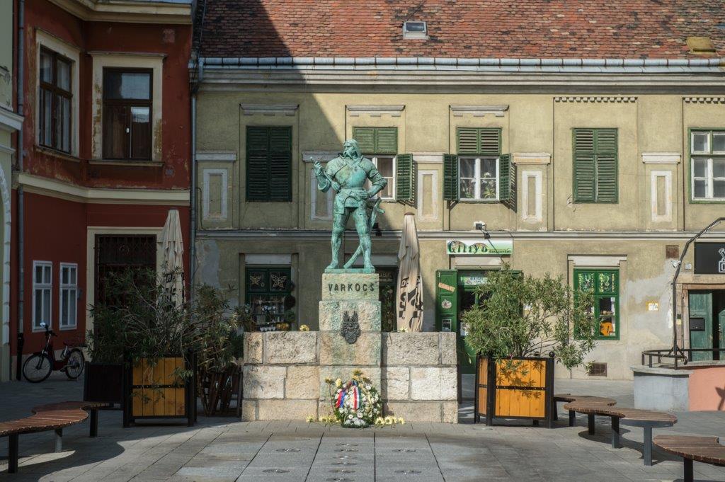 Varkocs György fehérvári várkapitányra emlékeznek hétfőn délelőtt