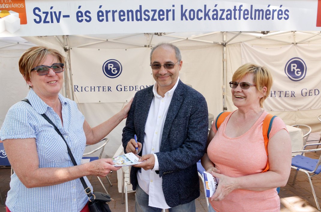 Ingyenes prevenciós vizsgálatok - Fehérvárra érkezik a Richter Egészségváros