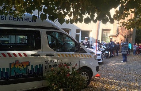 Rendőrök tartottak pályaorientációs foglalkozásokat zentais gyerekeknek