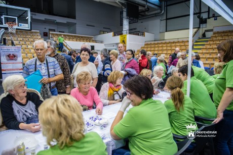 Szívügyünk Fehérvár - óriási volt az érdeklődés a városi szűrőnapon