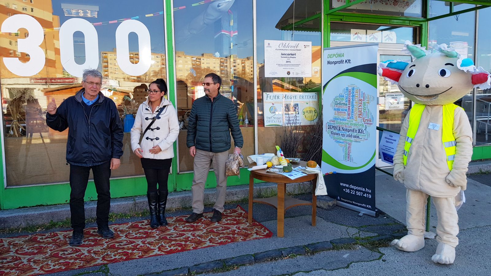 Zöld piac a Jancsárkertben - a vásárlók és az árusok is tehetnek a környezetért