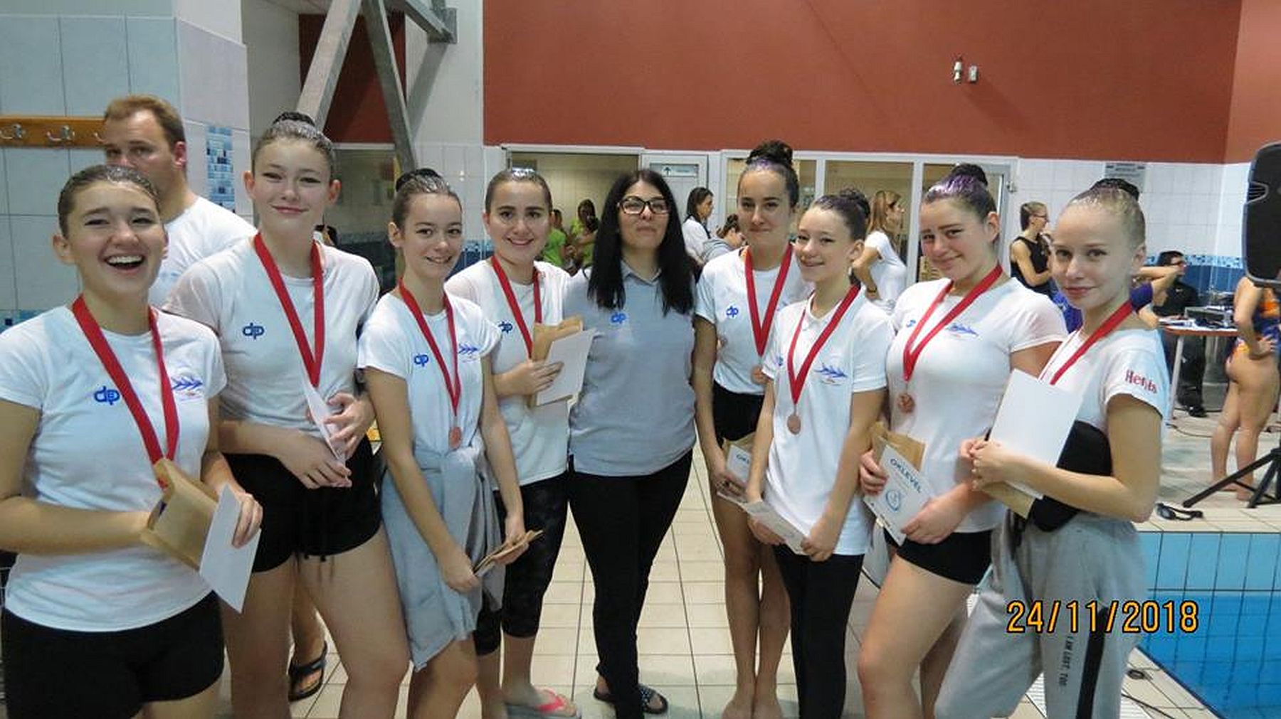 Az Aquatic Kupán jártak az Orka SE szinkronúszó növendékei