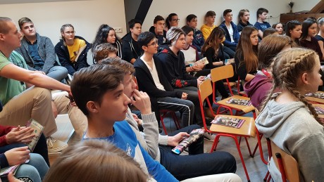 Városi pályázatot hirdettek felső tagozatos és diákújságíróknak