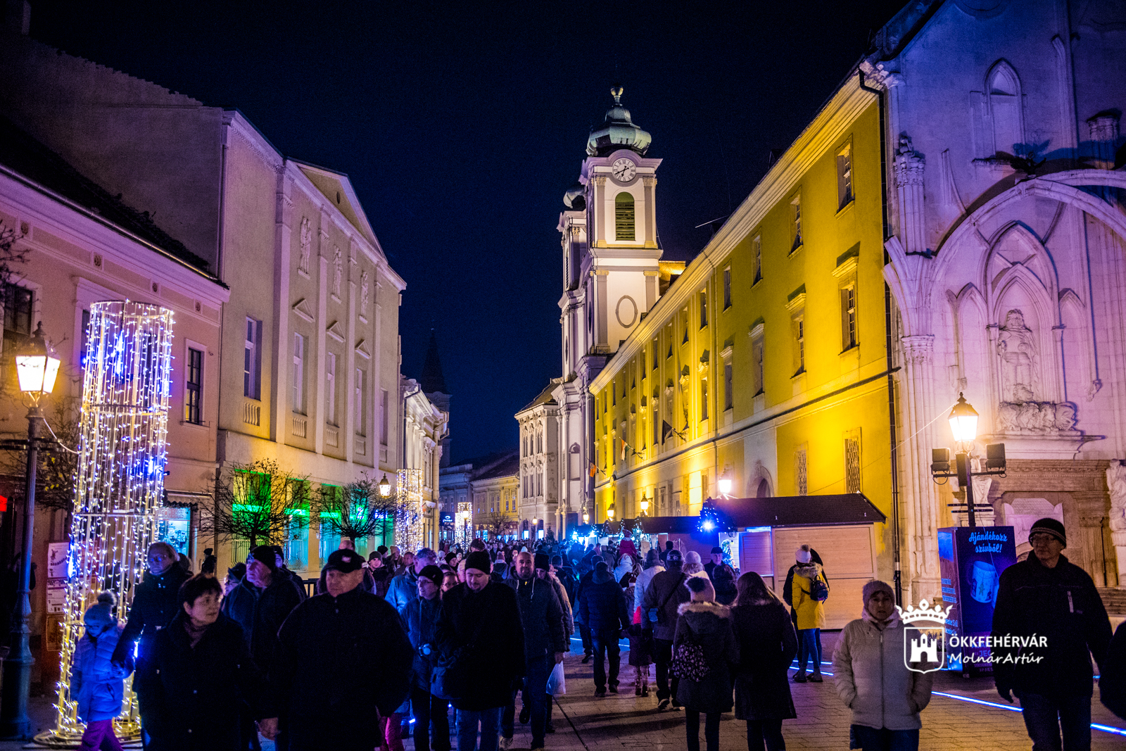 Óvatosságra figyelmeztet a rendőrség az adventi forgatagban