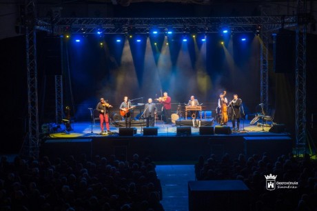 Csík 30 Kiss Tibivel, Presser Gáborral és a Tölcséres Bandával Fehérváron