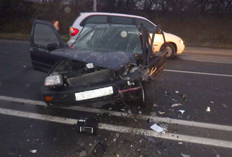 Közlekedjünk óvatosan - két súlyos baleset is történt Fehérváron
