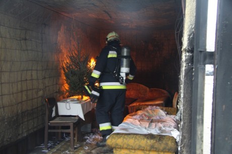 Ünnepelj gondtalanul! - tűzoltók tanácsai az ünnepekre