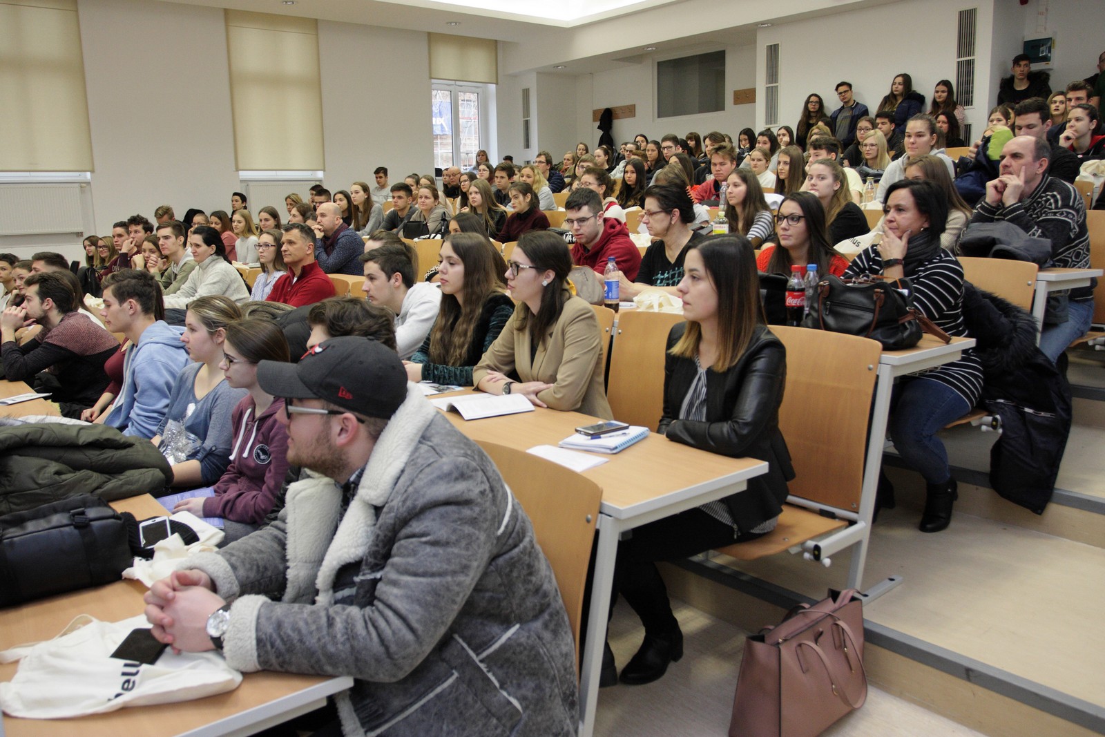 Közel kétszáz leendő hallgató a BCE Székesfehérvári Campusának nyílt napján