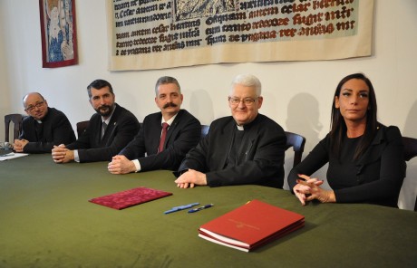 A kormány, az egyházmegye és a település összefogásával újítják fel a váli templomot