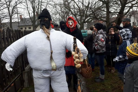 A mohai tikverőzésről nyílik kiállítás pénteken a Mesterségek Házában