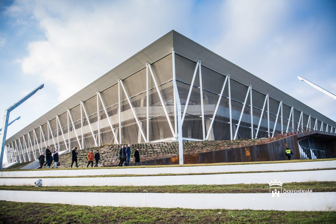 A Sóstóra látogatott csütörtökön a Fehérvári Szenátus