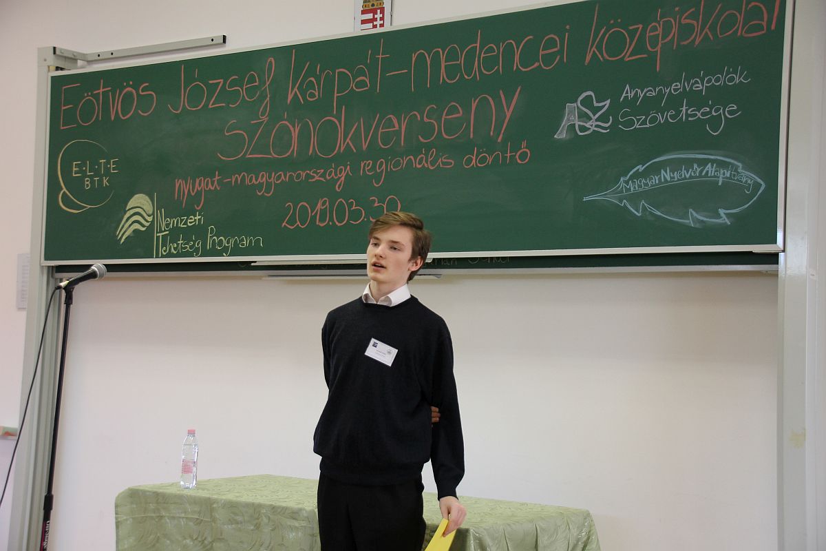Fehérváron volt az Eötvös József szónokverseny regionális döntője