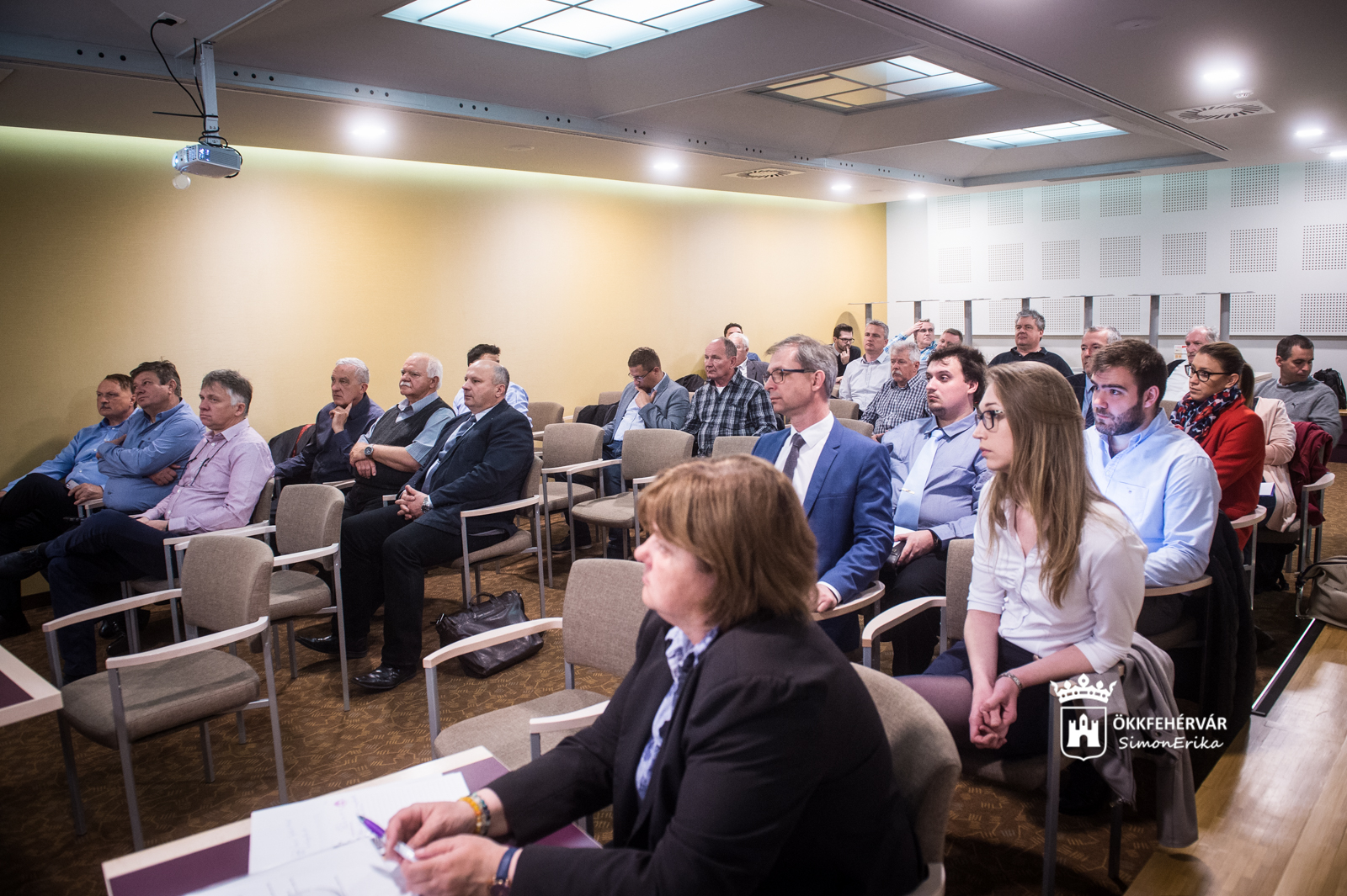 Zöld utat kaphat a reptérfejlesztés - Fehérváron ülésezik a VRSZ