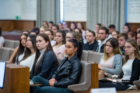 Egyre népszerűbb a Corvinus duális képzése - információs napot tartottak