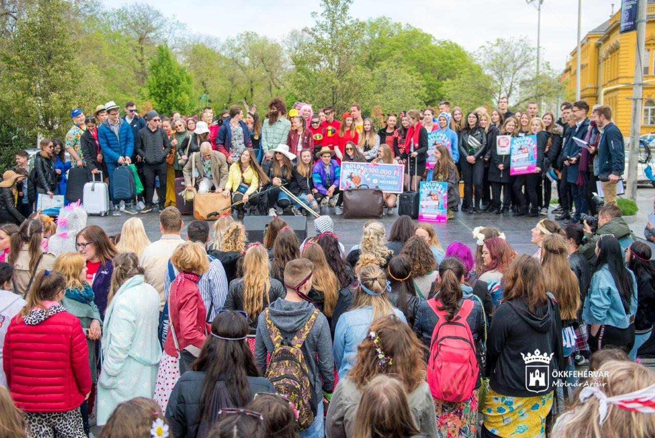 Bolondballagás - győzelmet ért a Tóparti 