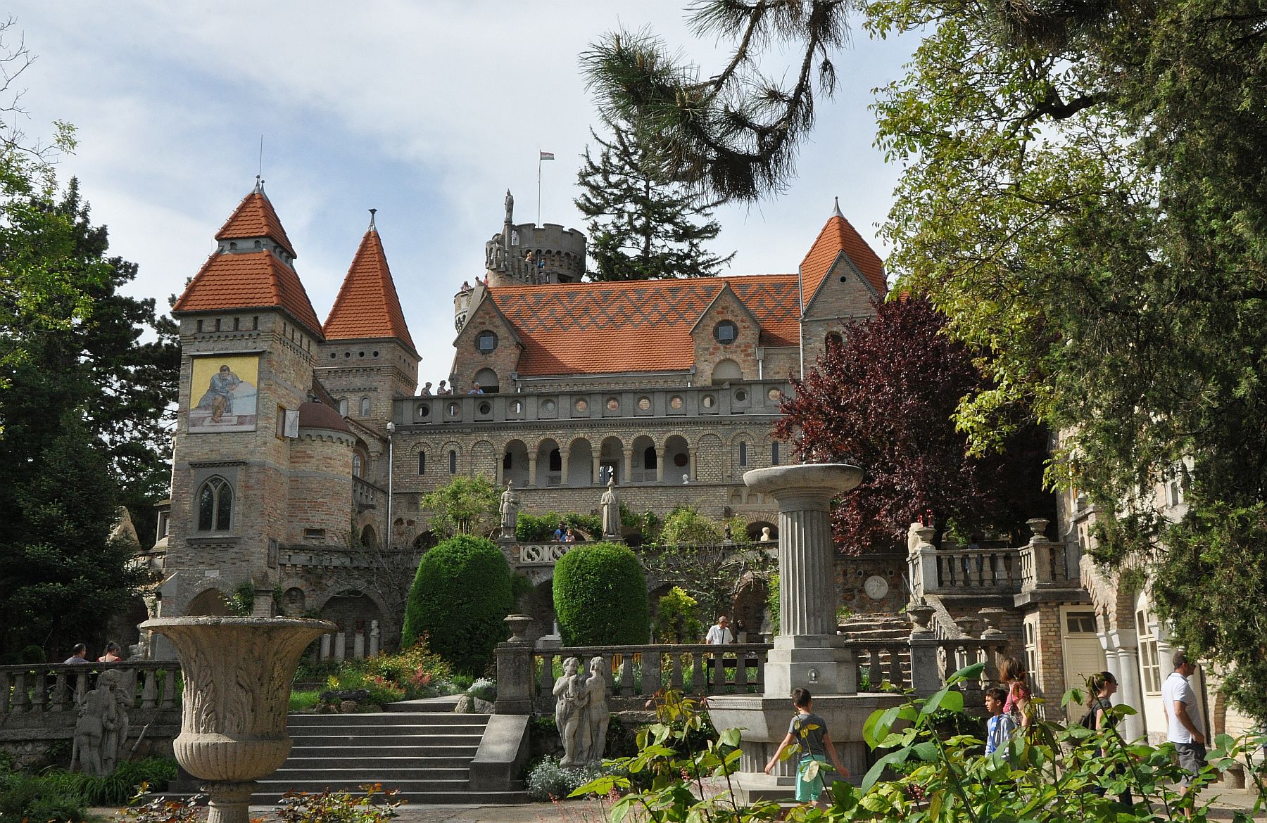 Romantikus vártúra indul a Belvárosból a Bory-várba szombaton és vasárnap