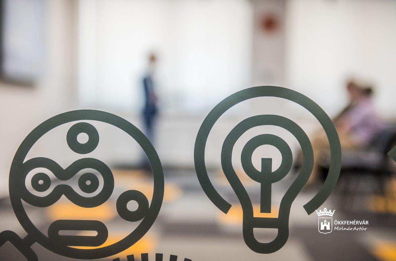 Közel négyezer diák vett részt eddig a Titkok Háza foglalkozásain