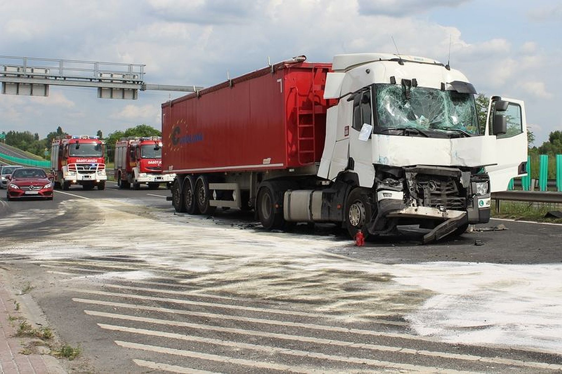 Kamionok ütköztek Székesfehérváron