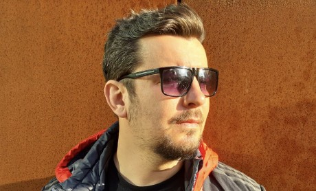 „Ennek a városnak lelke van!” - a tetoválóművész, aki mozgóképet is készít