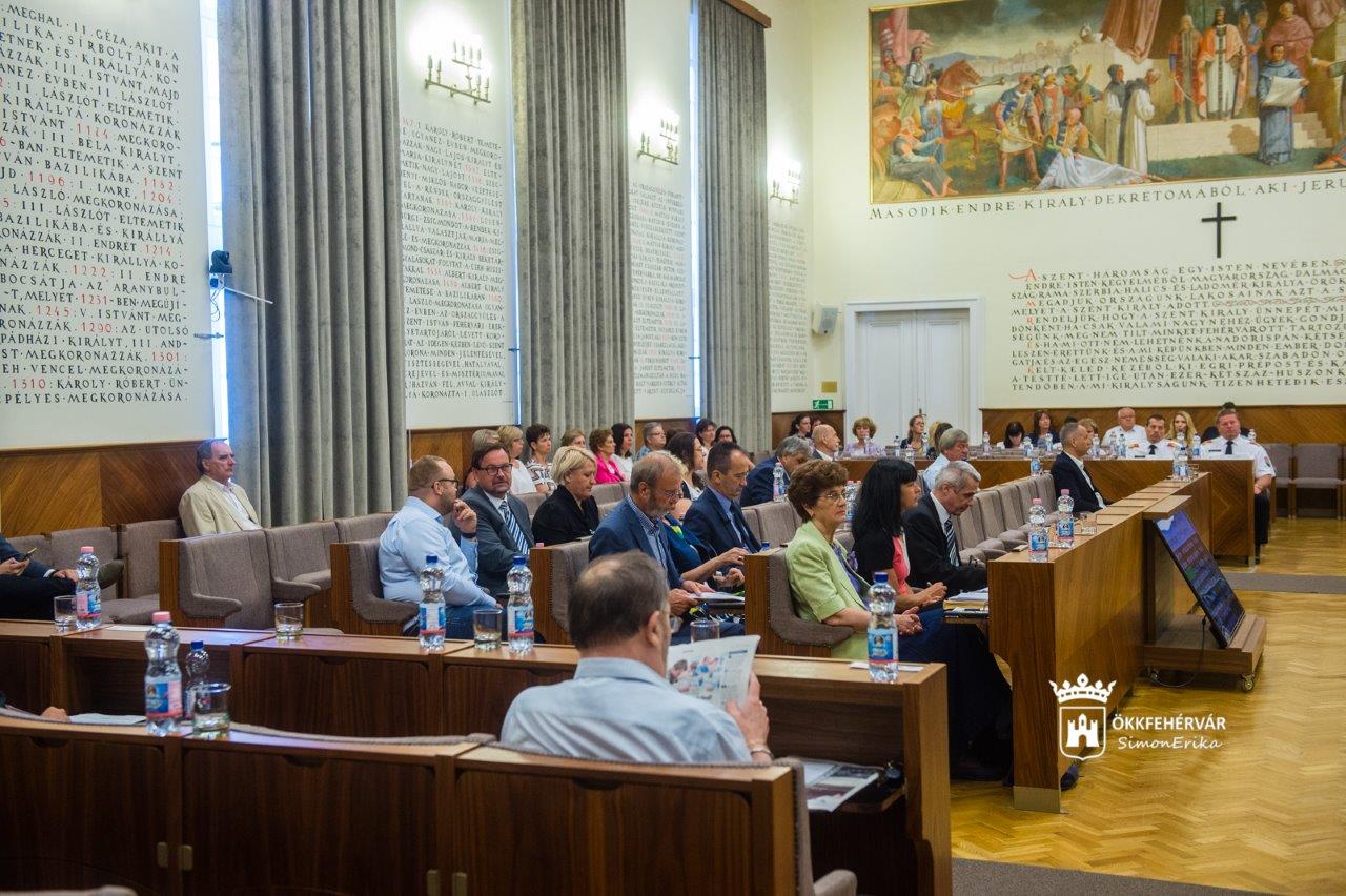 Folytatódik a Fiskális út felújítása, új oktatási programok indulnak