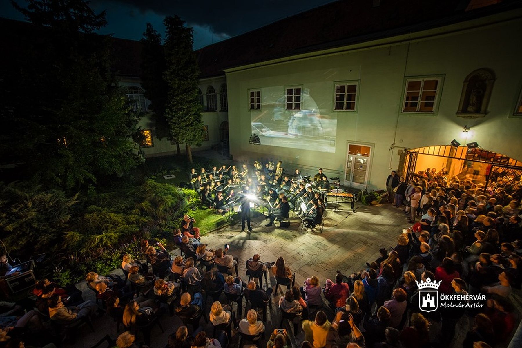 Fúvószene a Székesfehérvári Ifjúsági Fúvószenekarral a Múzeumok Éjszakáján