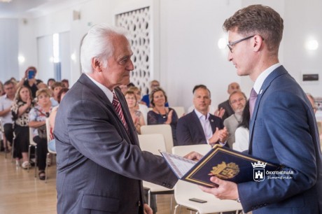 Semmelweis nap - fehérvári egészségügyi dolgozóknak mondtak köszönetet