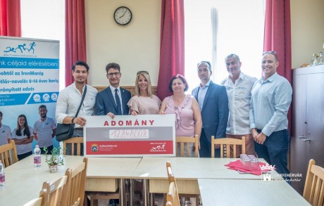 Az Ezredéves iskolát támogatta az Alba Triatlon SE kezdeményezése