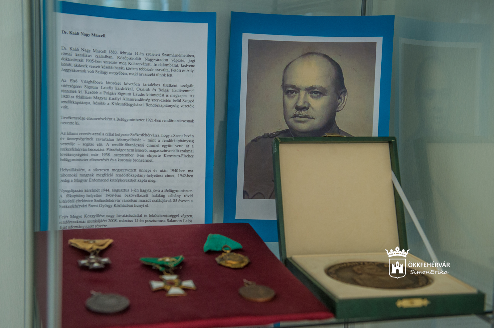 Emlékvitrint avattak Dr. Kaáli Nagy Marcell egykori fehérvári rendőrkapitány tiszteletére