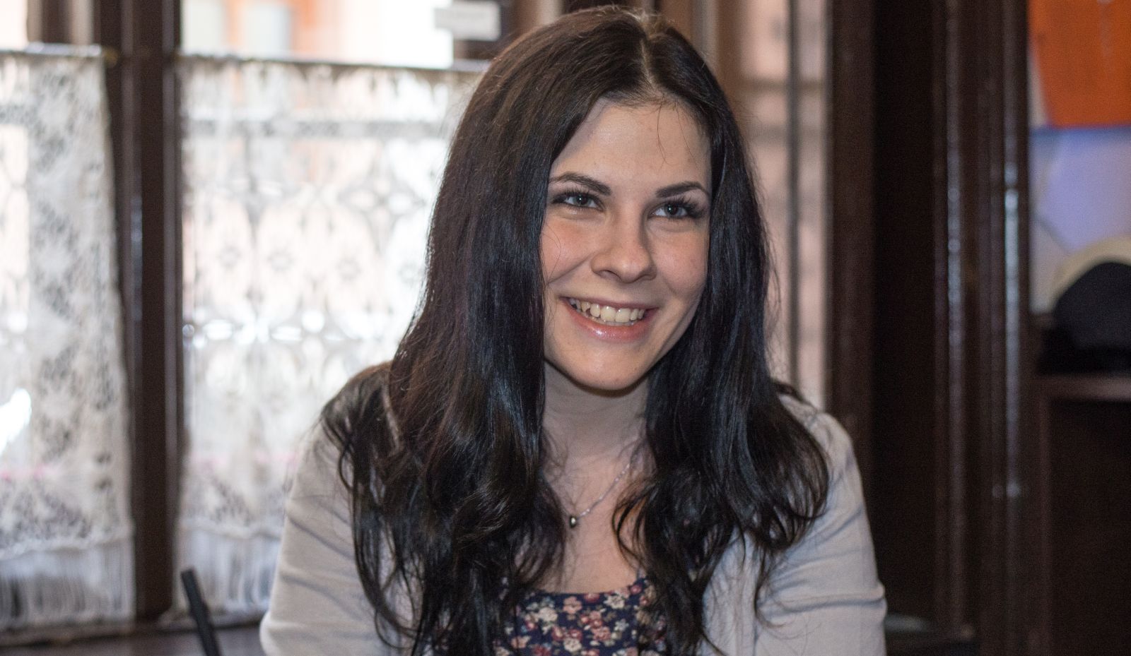 Kölykök a hátsó udvarban - Zabos Regina fellépésével zárul a koncertsorozat