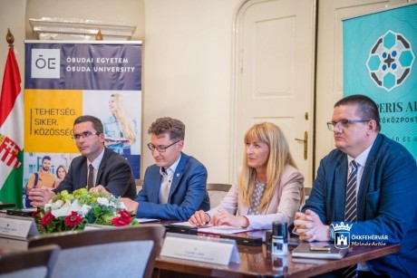 Kutatási együttműködési megállapodást kötöttek Székesfehérvár fejlődéséért