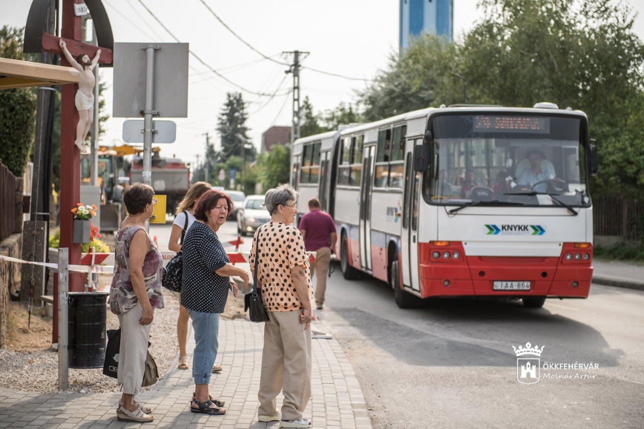 Szeptemberben már ideiglenes körforgalom lesz a Pozsonyi - Zsolnai kereszteződésében
