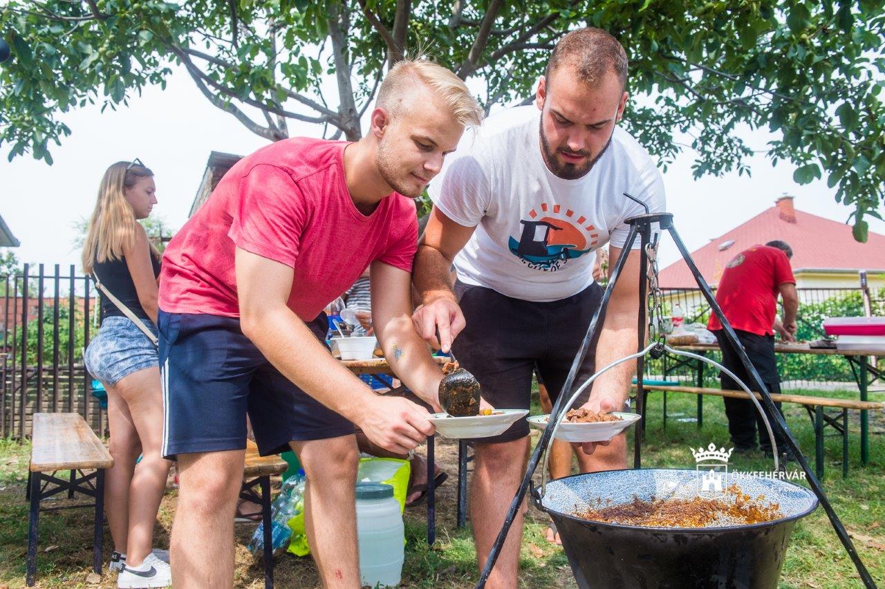 Főzőverseny, koncertek és vidám nyárutó az V. Kisfalud Novaj-Pusztai Vigasságon