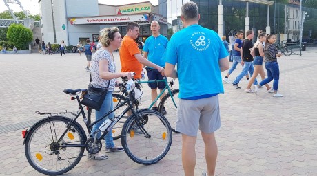 Bringás uzsonna lesz csütörtökön a Palotai kapu téren