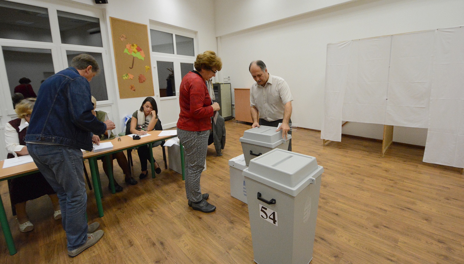 Önkormányzati választás - ma nyomtatják ki a szavazóköri névjegyzékeket