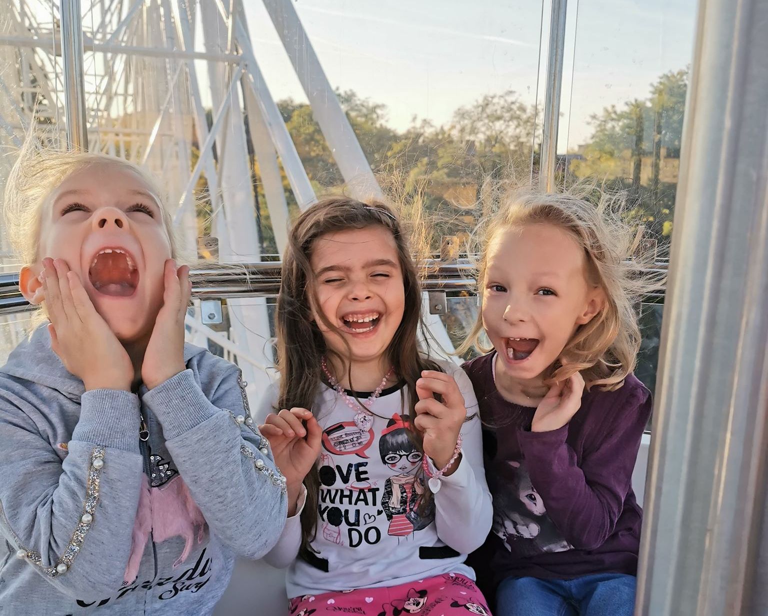 Nyitott műhelyek a Lurkó Gyermekvédelmi Egyesület támogatottjaival