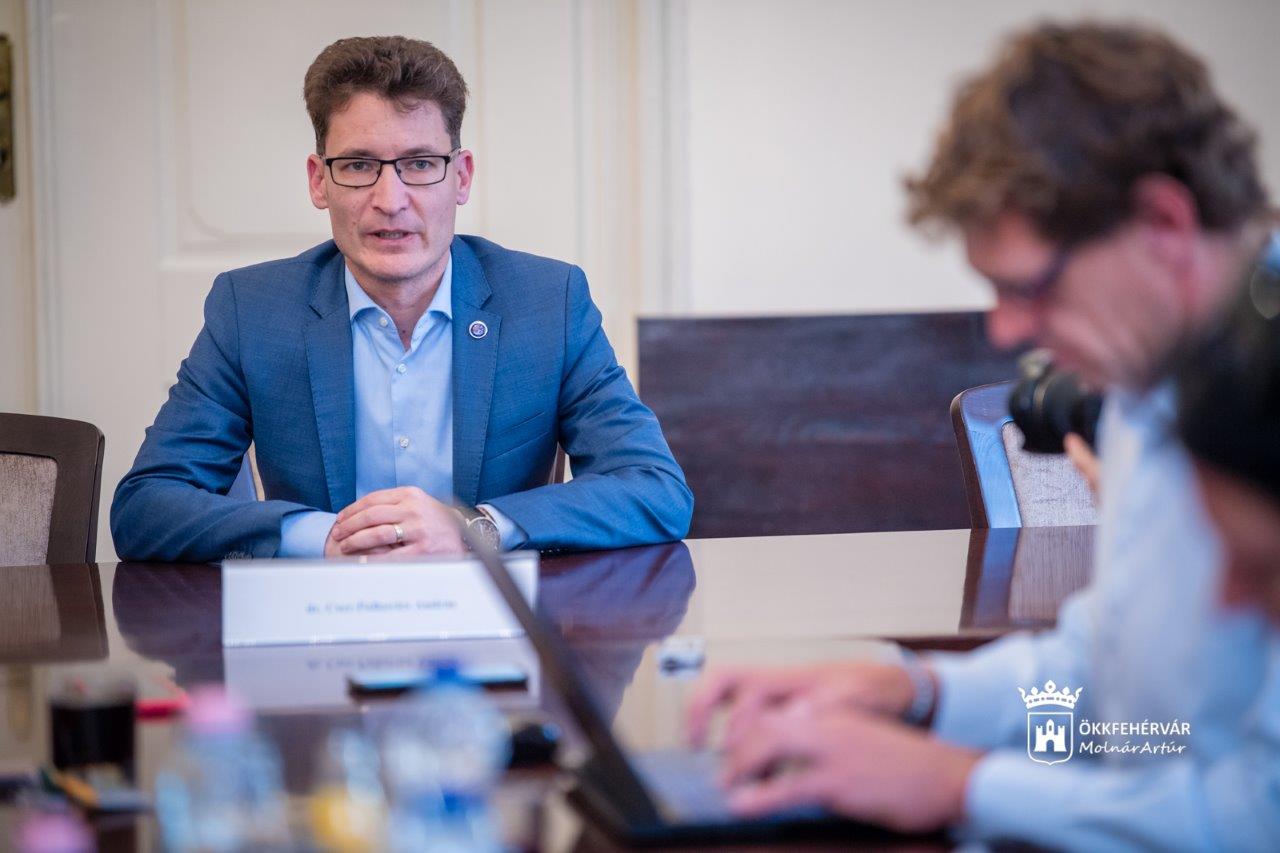 Alakuló Közgyűlés előtt - három alpolgármesterre tesz javaslatot Fehérvár polgármestere