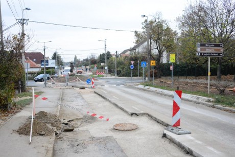 Egy irányban újra végig járható a Fiskális út Nyitrai utca és Pozsonyi út közötti szakasza