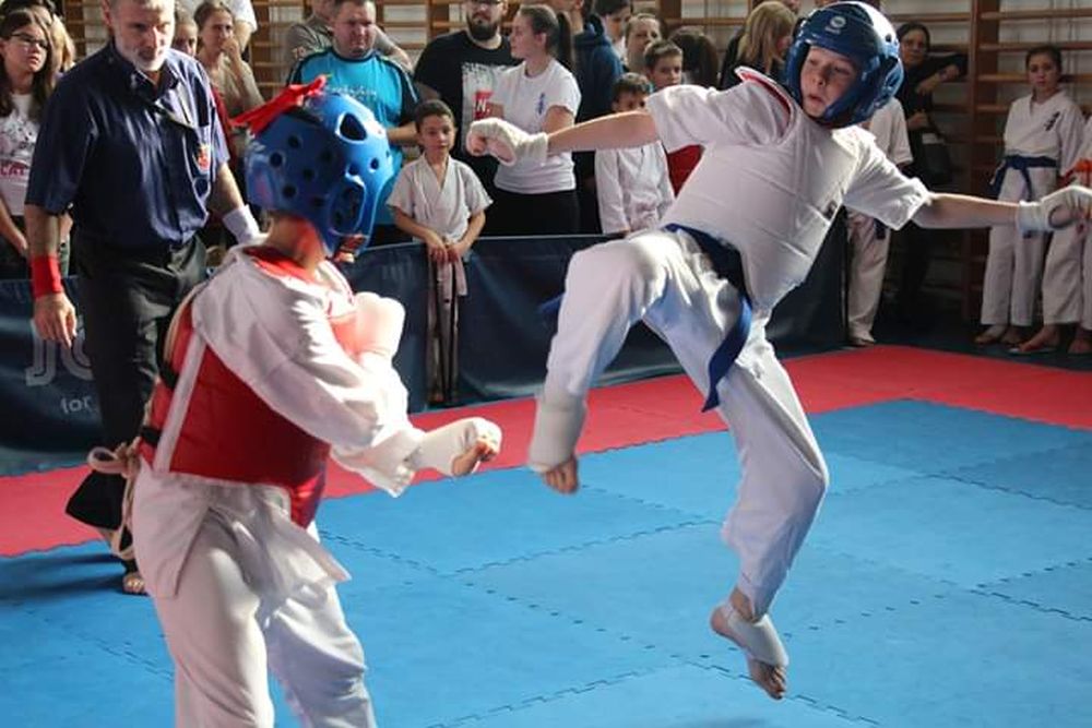 Karate: több mint száz induló a Csákvár kupán