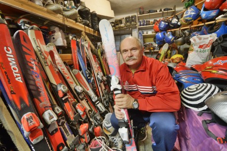 Síléc, snowboard és sisak kölcsönzés a Városi Síbankból