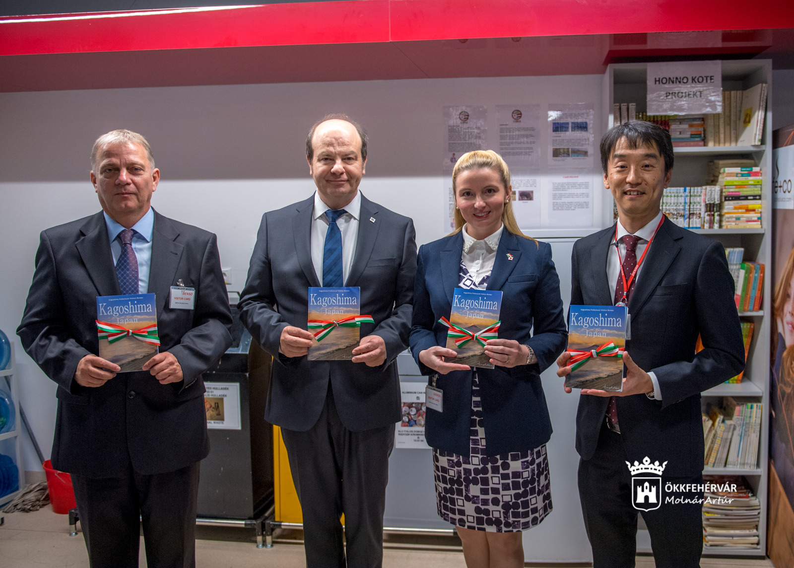 Háromszáz japán könyv a DENSO-ban a japán-magyar kapcsolatok erősítéséért