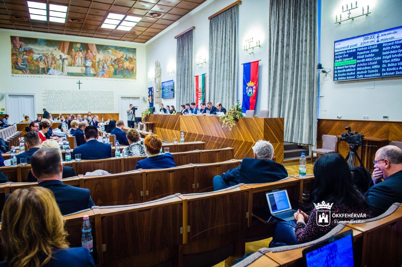 Közmeghallgatás és közgyűlés - fontos fejlesztésekről döntött a képviselőtestület