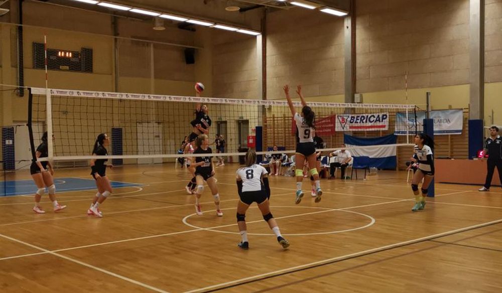 Nagyarányú győzelemmel zárták az évet a MÁV Előre női röplabdázói