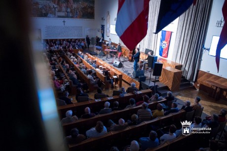 Malek Andrea koncertjével kezdődtek a Székesfehérvári Zsidó Napok