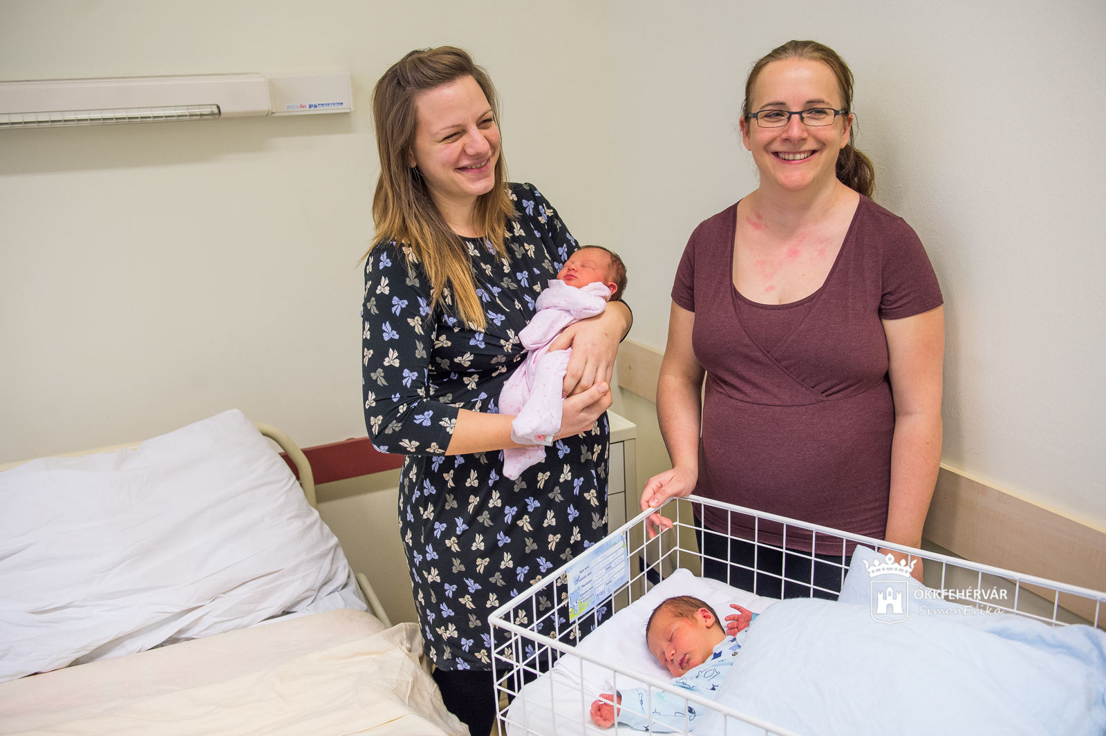 A 2020-as év első fehérvári babáit, Ivánt és Annát köszöntötték