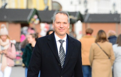 Fehérvárért dolgozunk - beszélgetés Márton Roland önkormányzati képviselővel