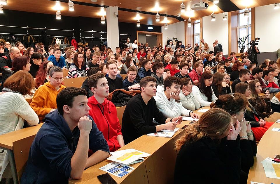 Nyílt napra várta leendő hallgatóit pénteken a BCE Székesfehérvári Campusa