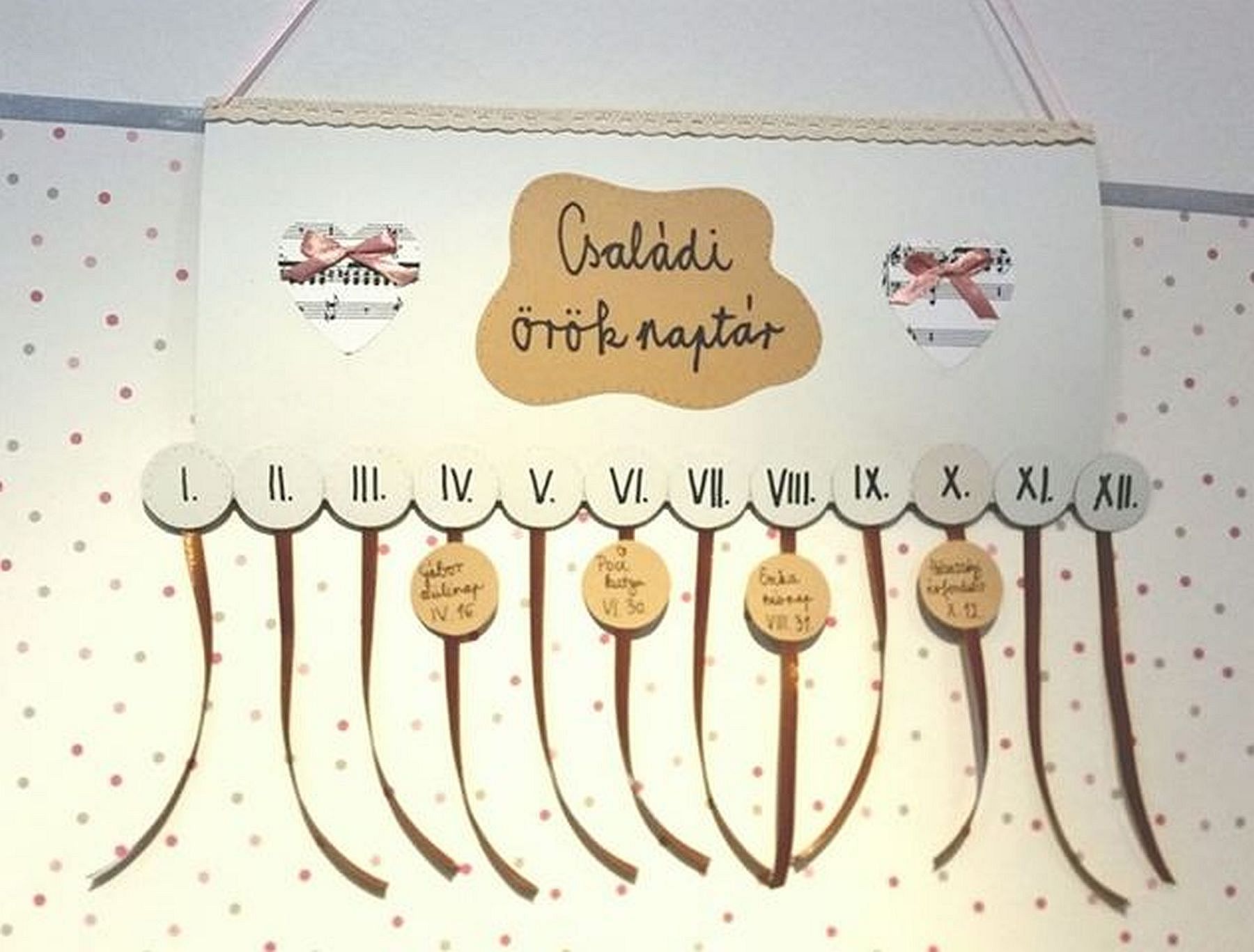 Bütykölde - családi öröknaptárt készítenek kedden az Aranybulla Könyvtárban