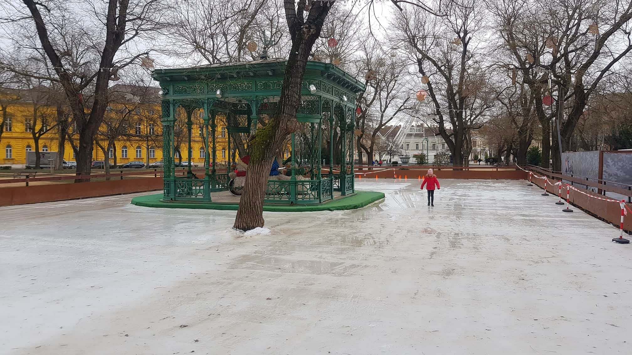 Olvad a jég - a meleg időjárás miatt bezár a Kori Liget