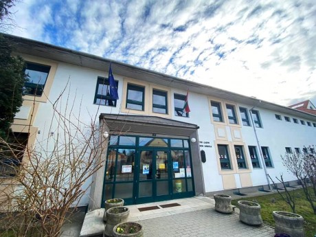 Az épület statikai állapota miatt azonnal megkezdődnek a munkák a Kossuth Iskolában