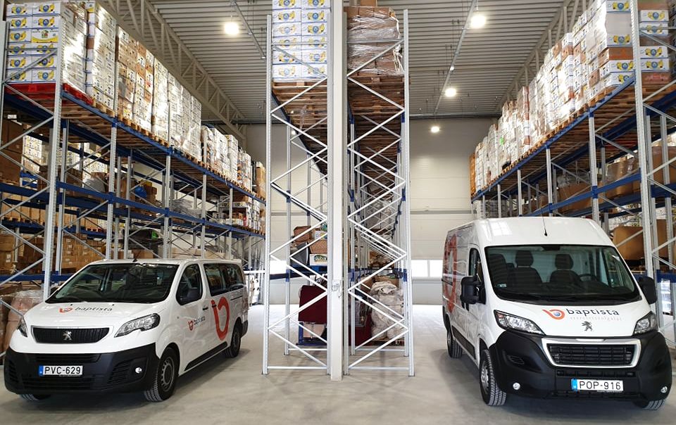 Átadták a Baptista Szeretetszolgálat pákozdi logisztikai központját